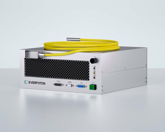 350W-1200W便攜式光纖激光器傳輸設備 便攜與高性能的完美融合
